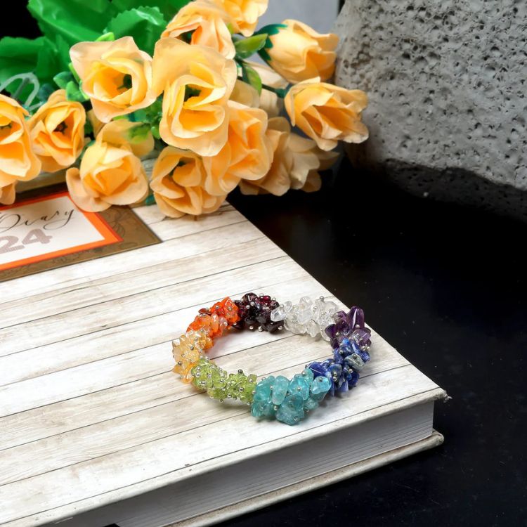 7 Chakra Chip Crystal Bracelet