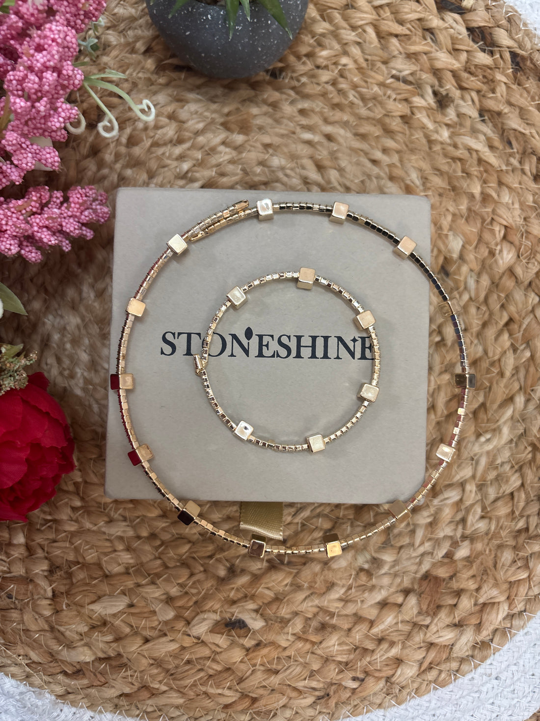 Trendy Necklace and Bracelet Set